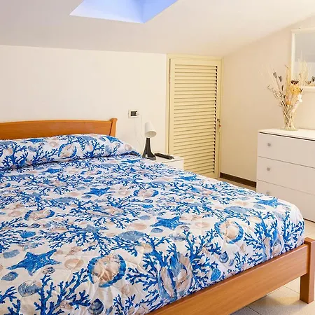 Appartamenti La Casina Porto Azzurro Exterior photo